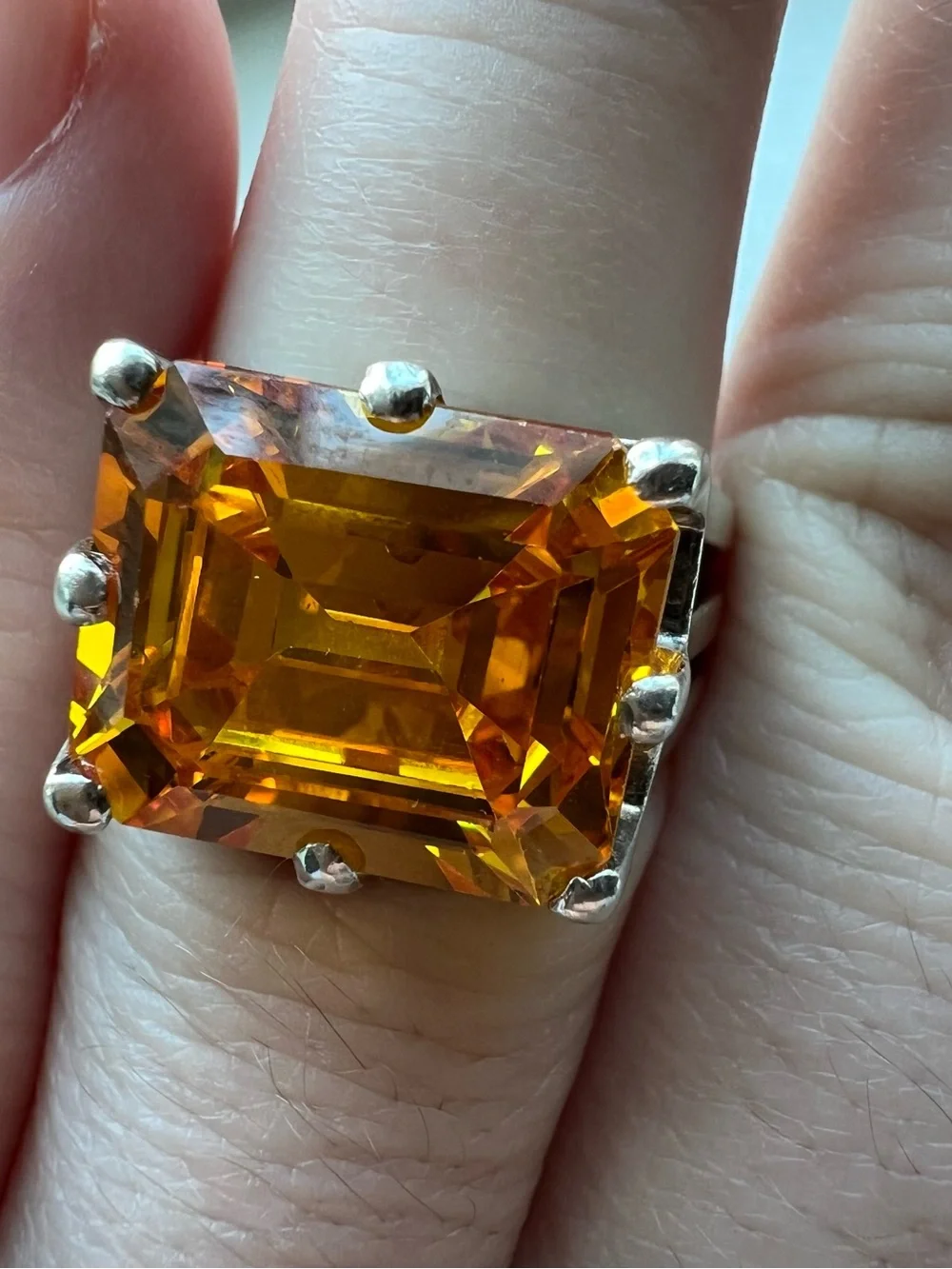 Vintage Sterling Silver Ring with Large Amber-Cut Yellow / Orange Stone 925